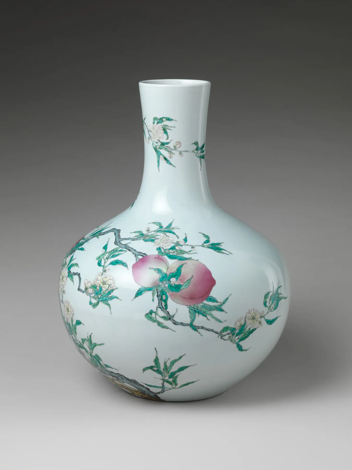 Porcelain vase with peach decoration